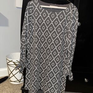 Grey chevron print dress